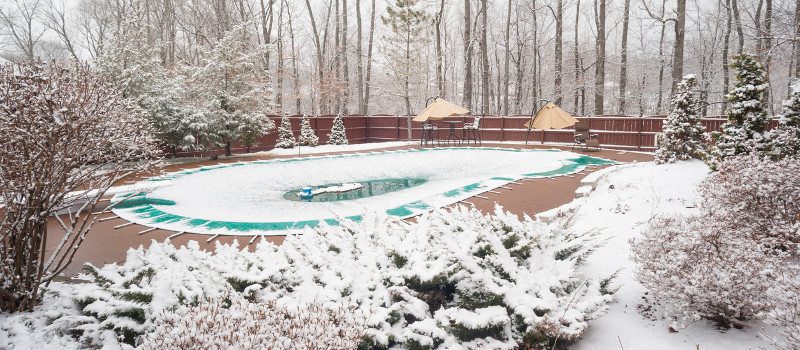 The Four Essentials of Swimming Pool Closing